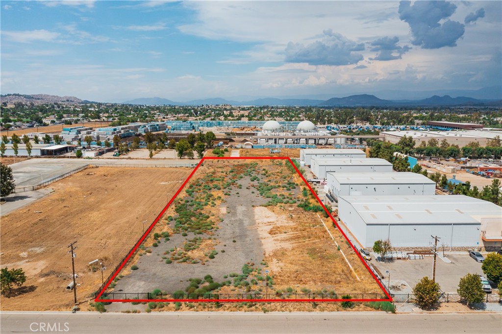 24 Malbert Property Photo 1