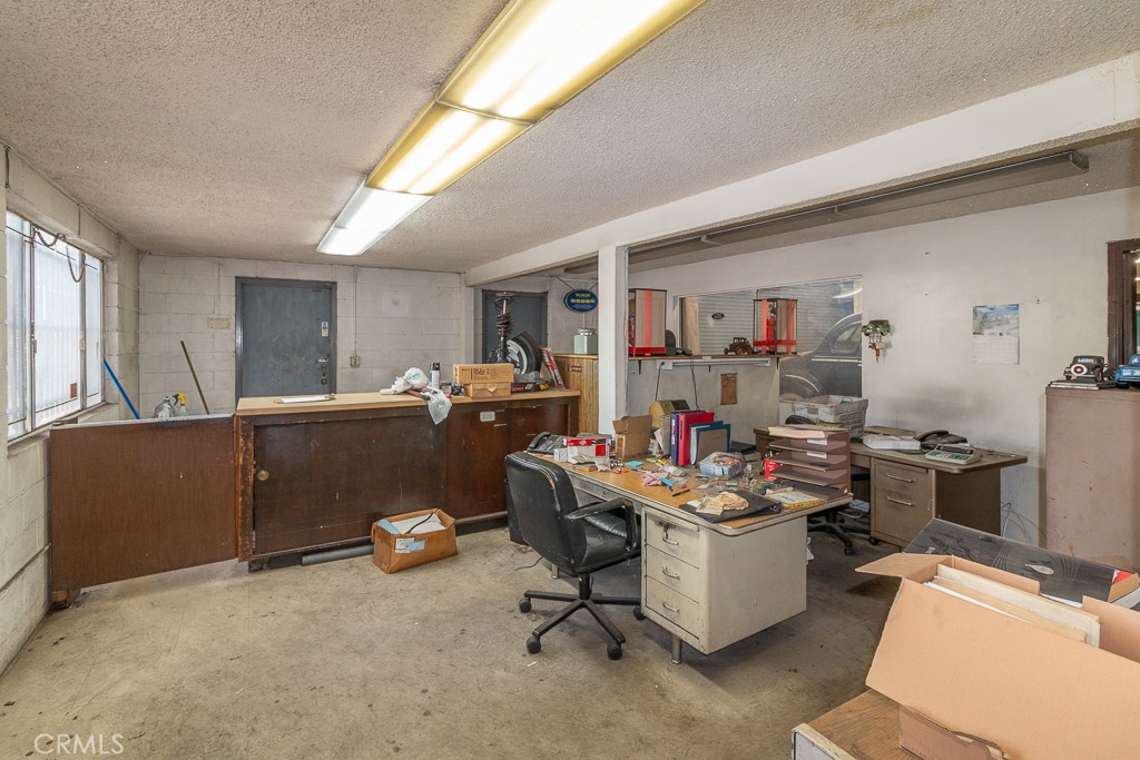 1244 S Atlantic Property Photo 16