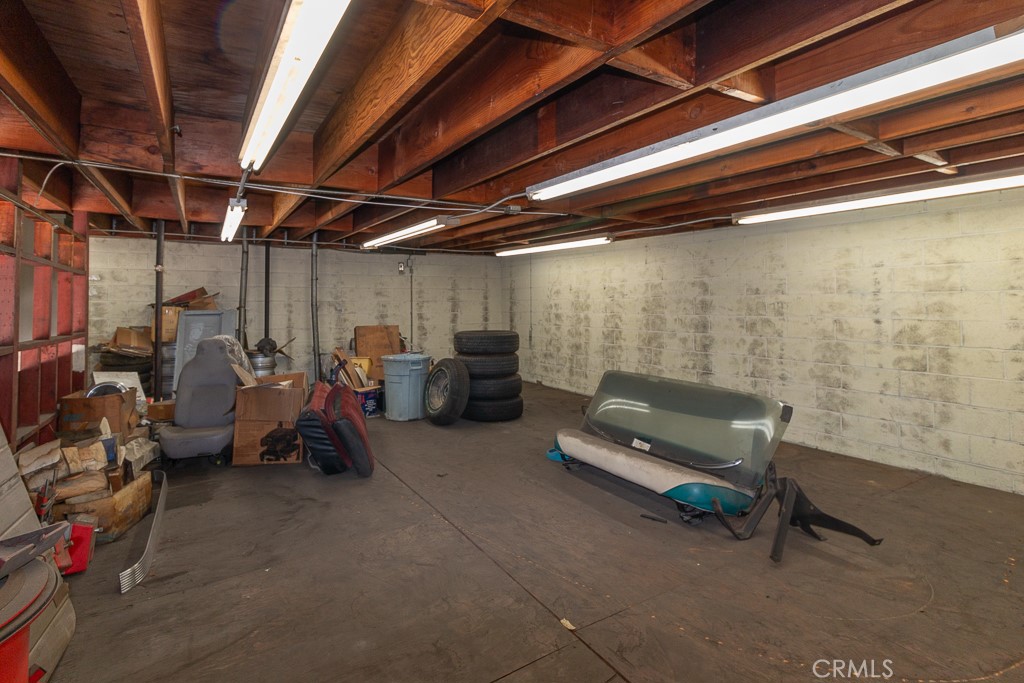 1244 S Atlantic Property Photo 21