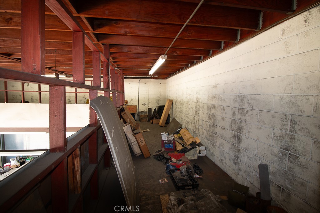 1244 S Atlantic Property Photo 22