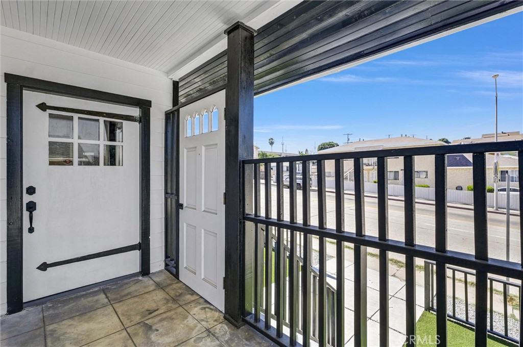 304 S Lorena Property Photo 4