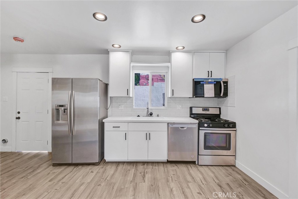 304 S Lorena Property Photo 7