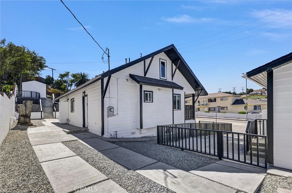 304 S Lorena Property Photo 21