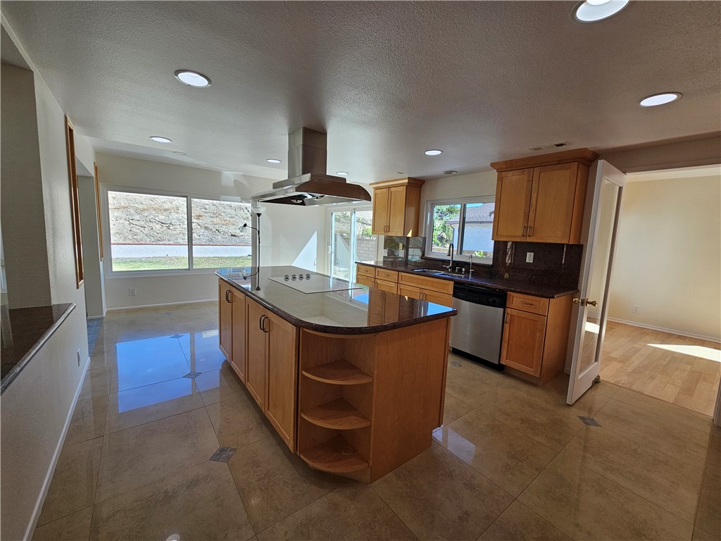 1812 Fairgreen Drive Property Photo 16