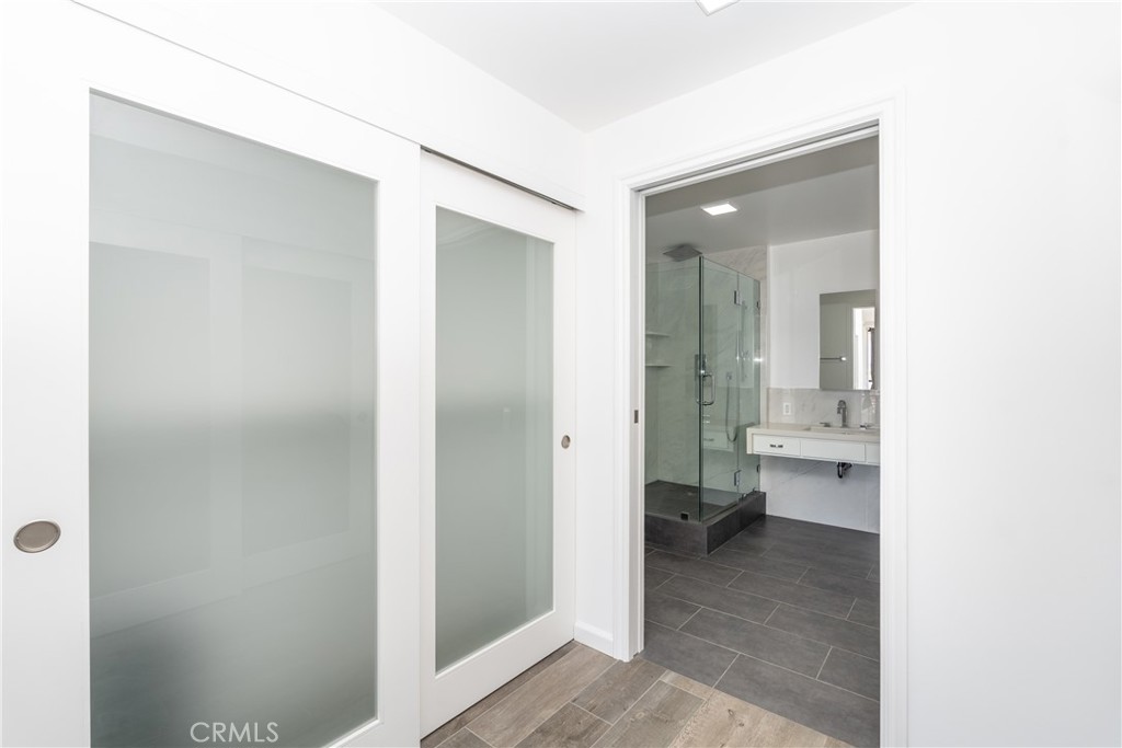531 Esplanade 713 Property Photo 5