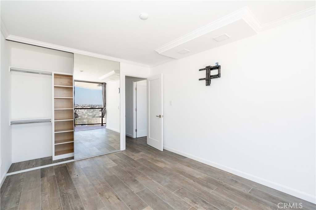 531 Esplanade 713 Property Photo 13