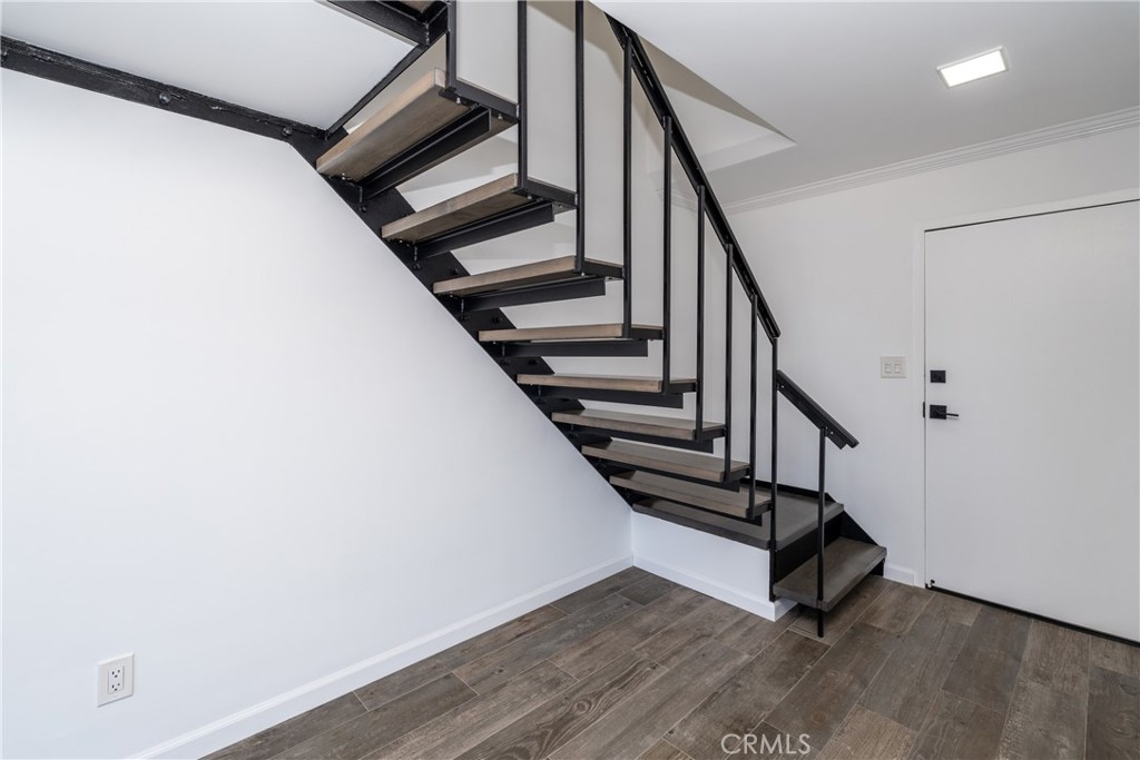 531 Esplanade 713 Property Photo 15
