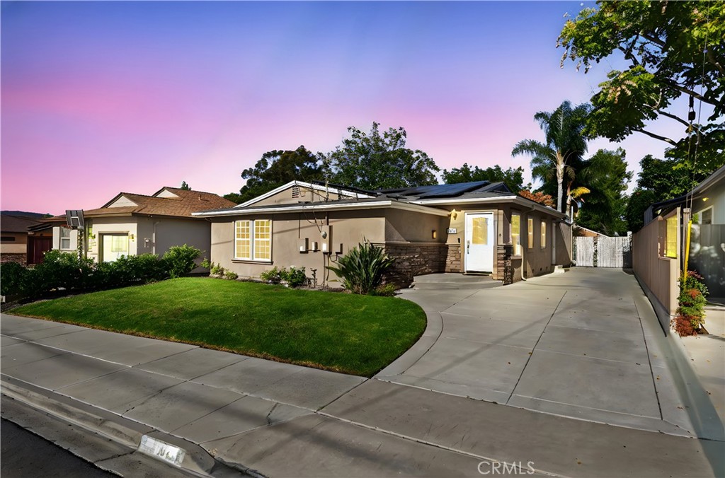 6071 Amarillo Property Photo 1