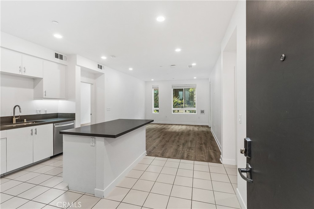 1218 Nolita Property Photo 1