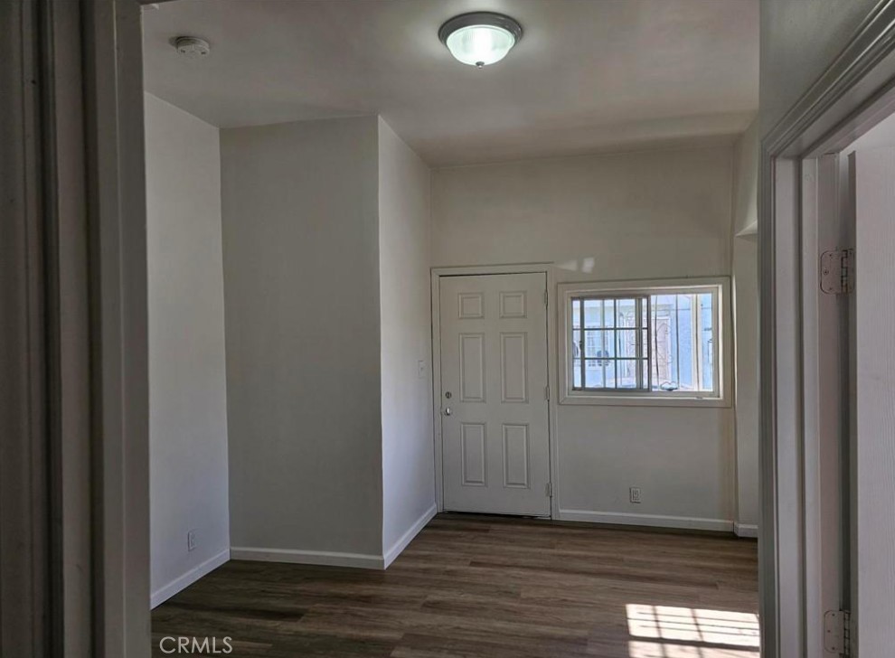 729 W 79th Property Photo 2