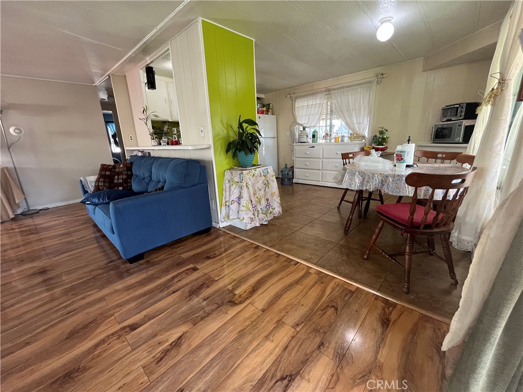 16707 Garfield Avenue 1806 Property Photo 2