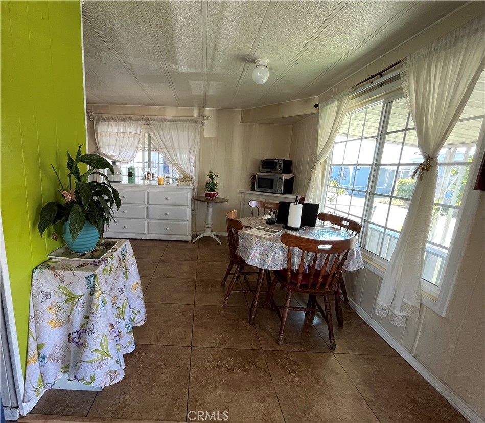 16707 Garfield Avenue 1806 Property Photo 4