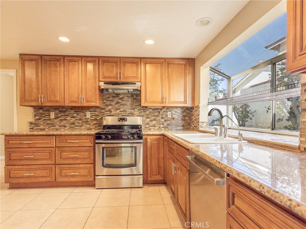 4350 Via Del Obispo Property Photo 4