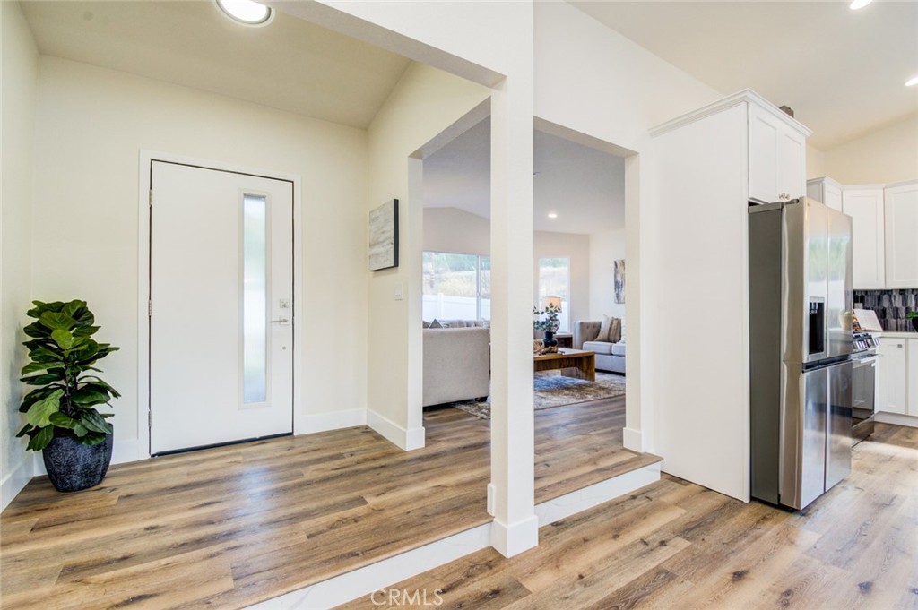 1335 Center Dr. Property Photo 8