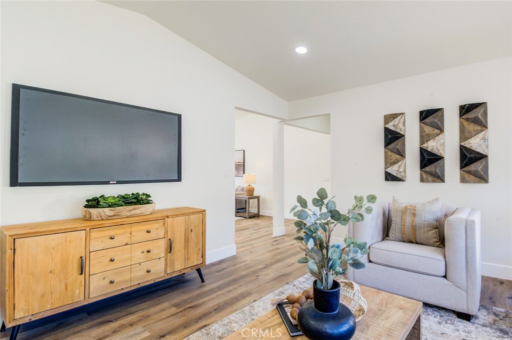 1335 Center Dr. Property Photo 13