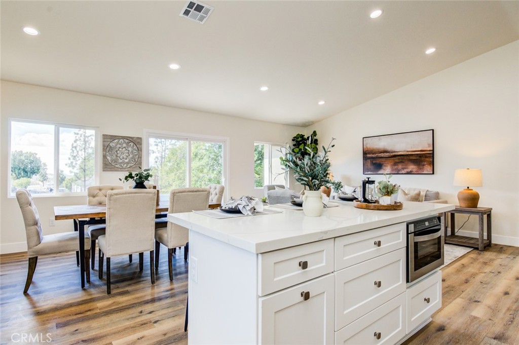 1335 Center Dr. Property Photo 25