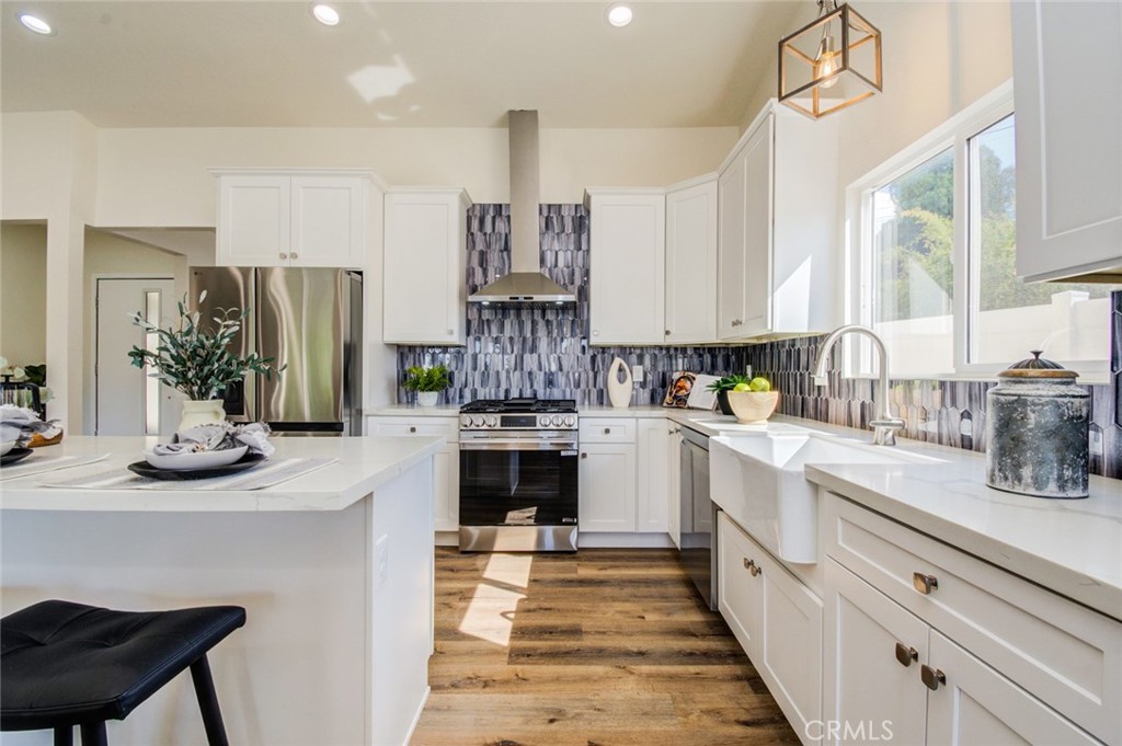 1335 Center Dr. Property Photo 26