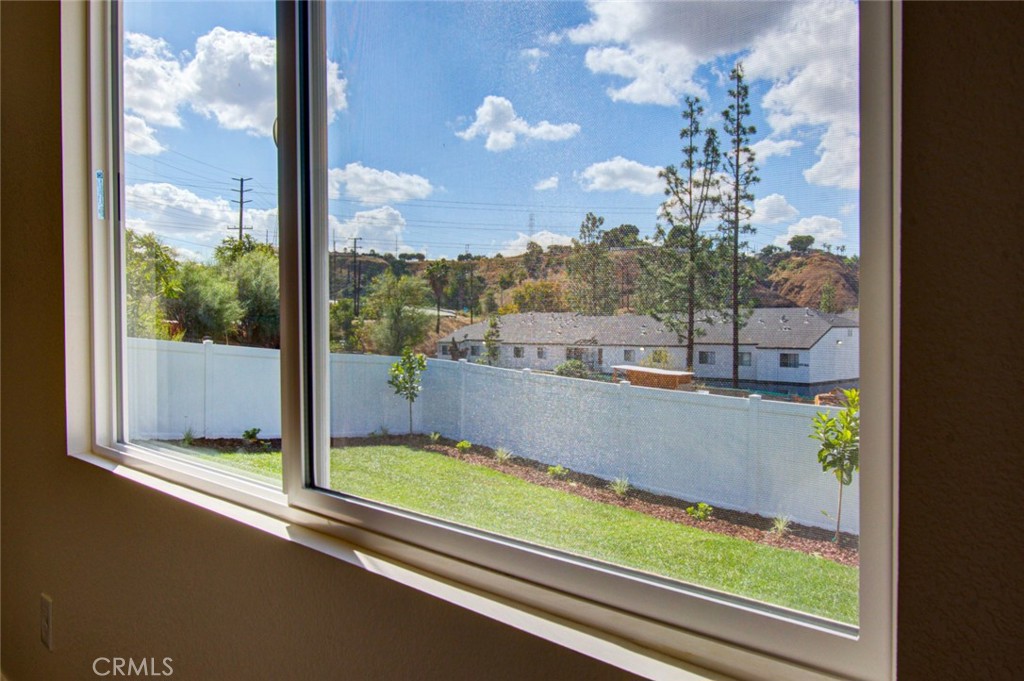 1335 Center Dr. Property Photo 32