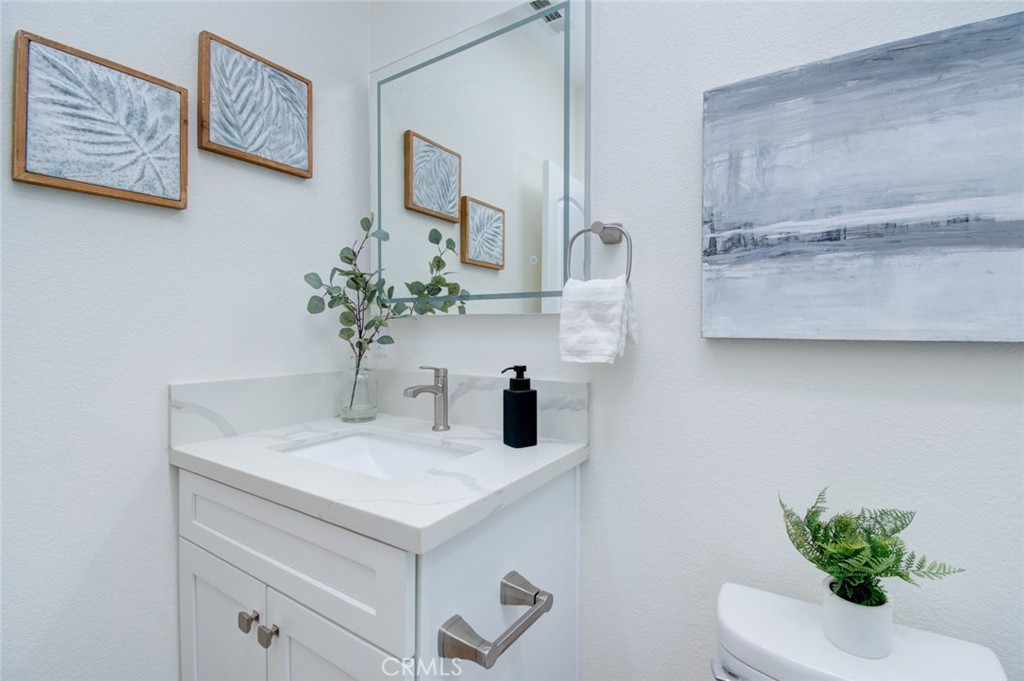 1335 Center Dr. Property Photo 35