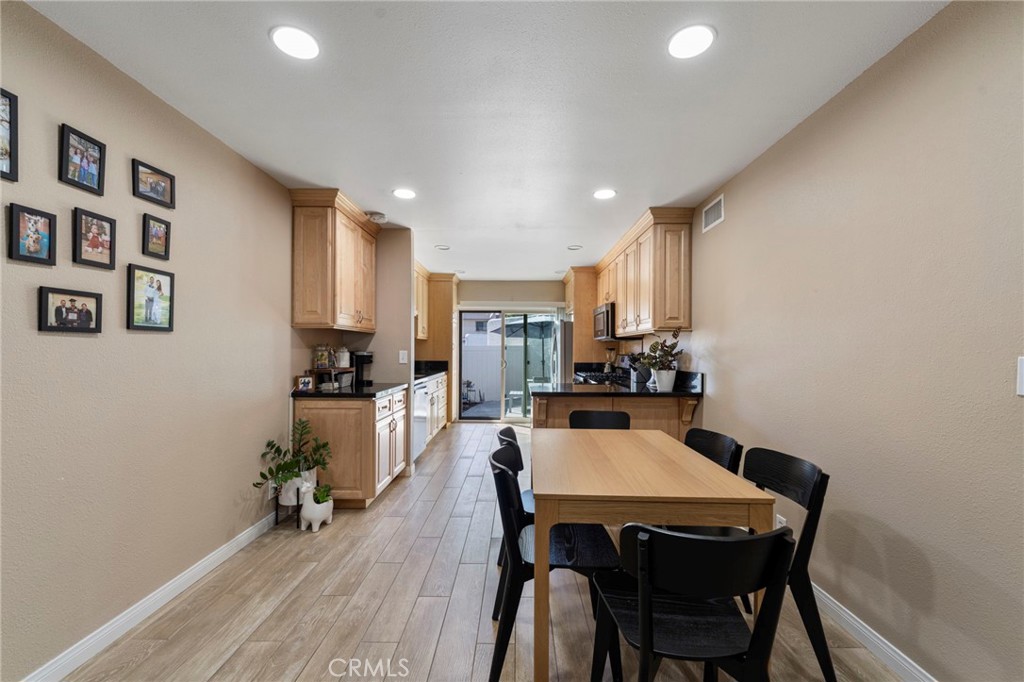 3029 N Cottonwood Street 12 Property Photo 7