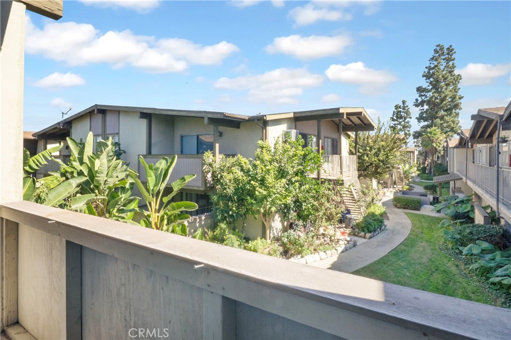 826 Coriander Drive D Property Photo 5
