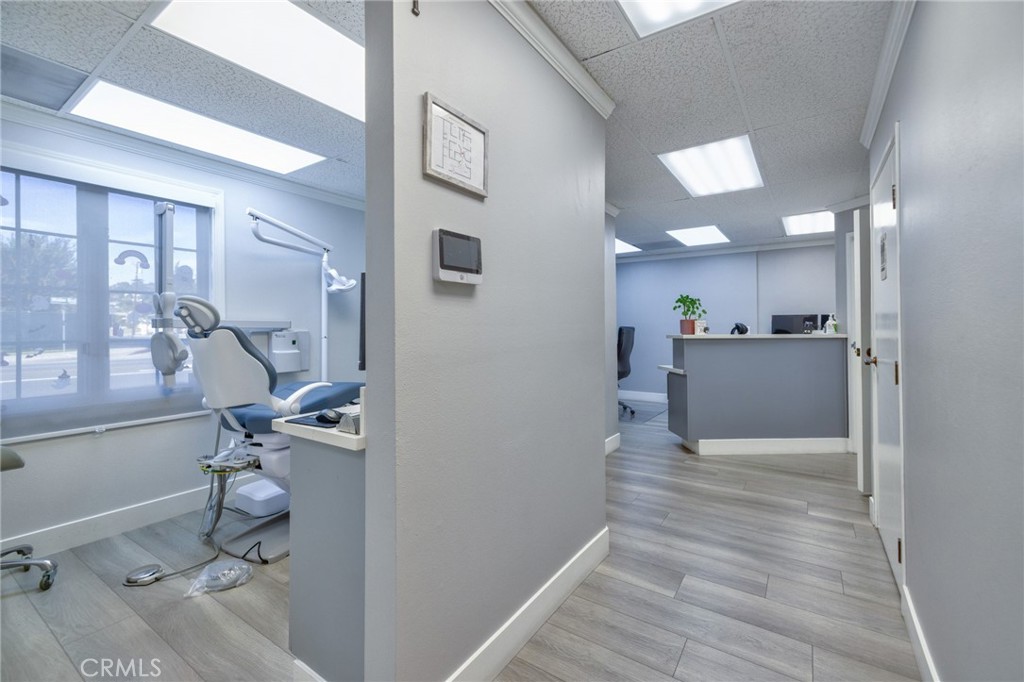 16336 Whittier Boulevard Property Photo 8