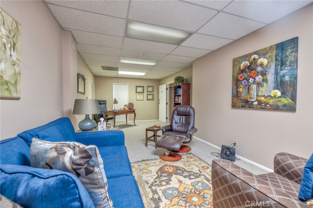 16336 Whittier Boulevard Property Photo 20