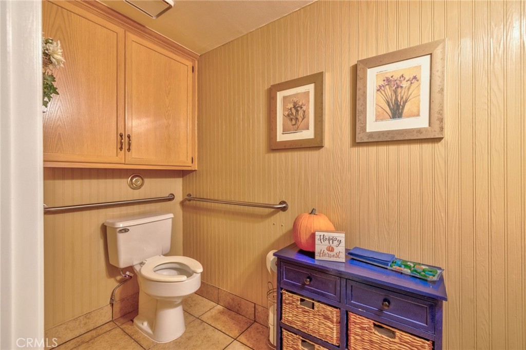 16336 Whittier Boulevard Property Photo 23