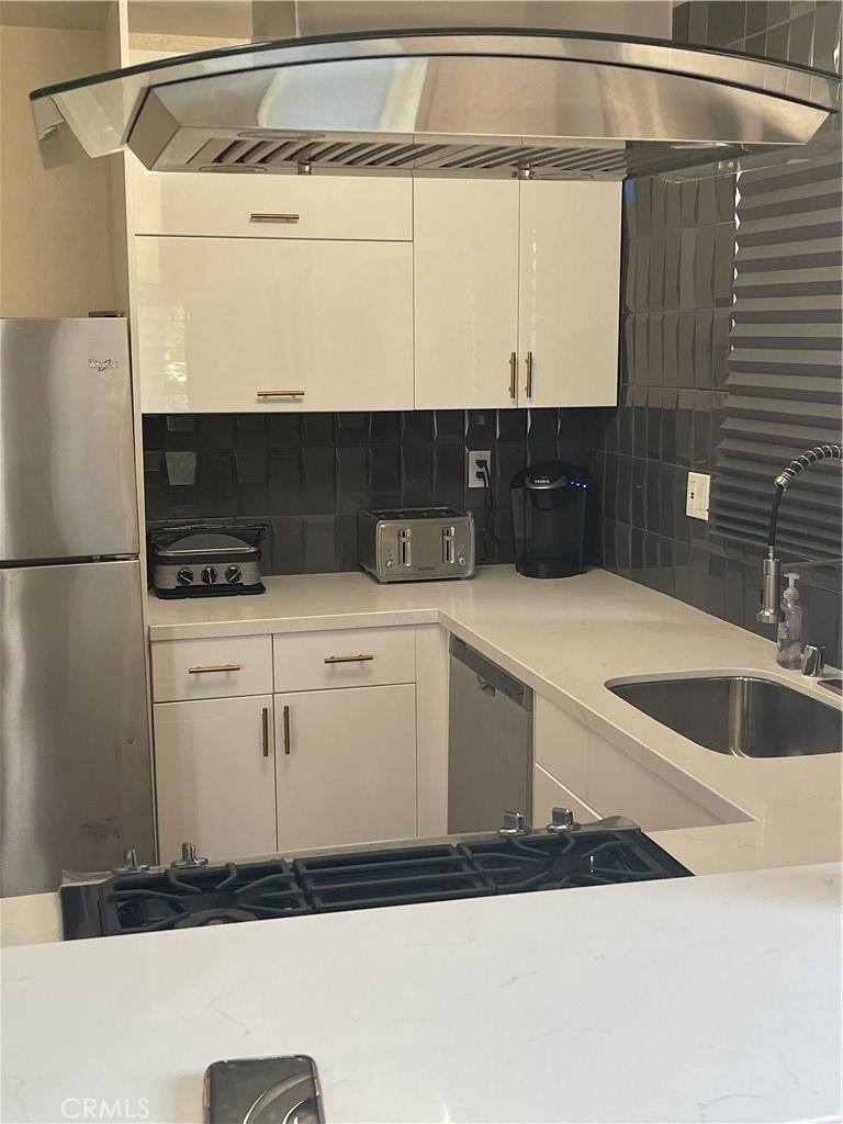 1192 Mitchell 7 Property Photo 5