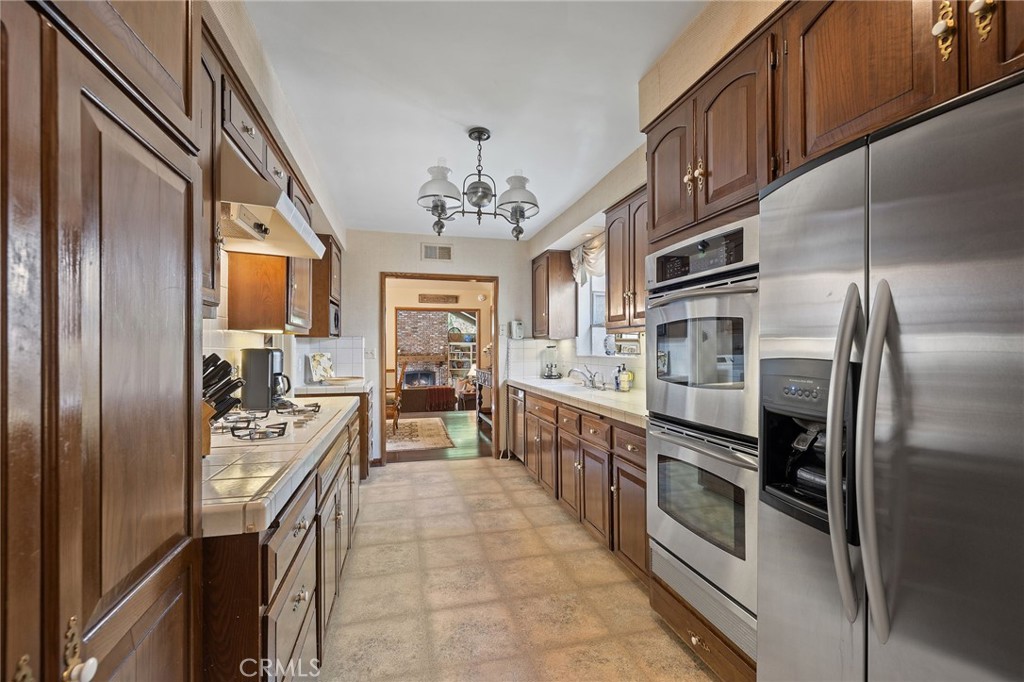 1541 Ben Lomond Drive Property Photo 12