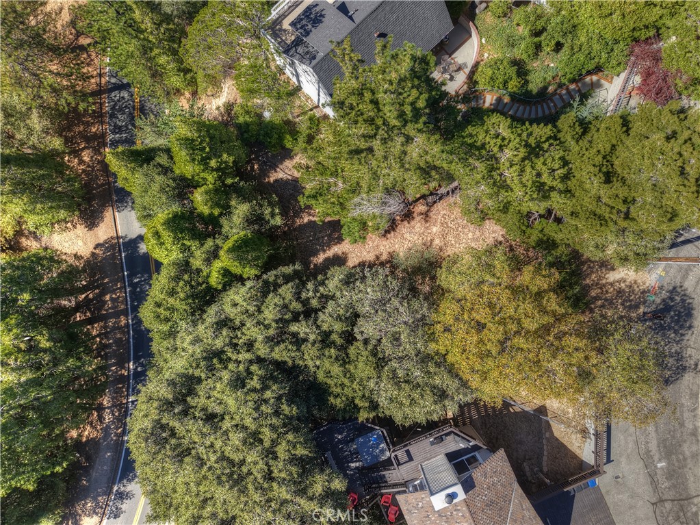 428 Delle Drive Property Photo 12
