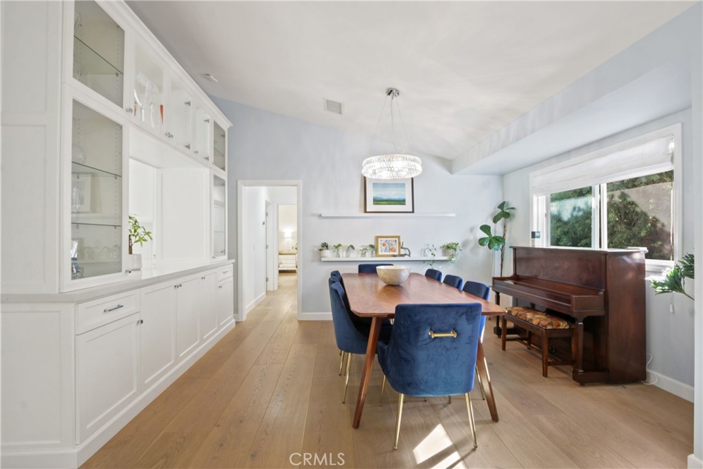 1457 Meads Property Photo 8