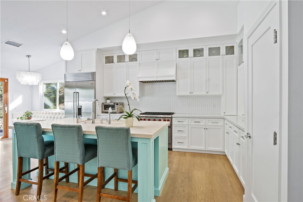 1457 Meads Property Photo 12