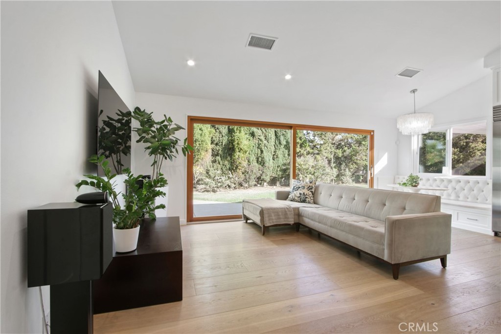 1457 Meads Property Photo 17