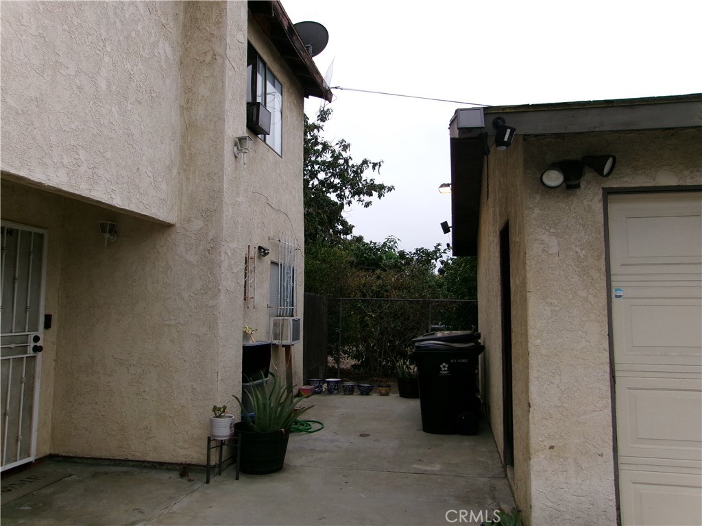 7926 Wilcox Property Photo 9