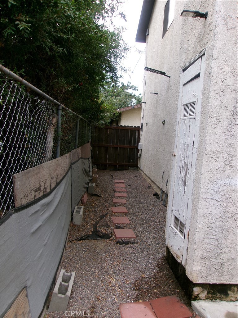 7926 Wilcox Property Photo 33