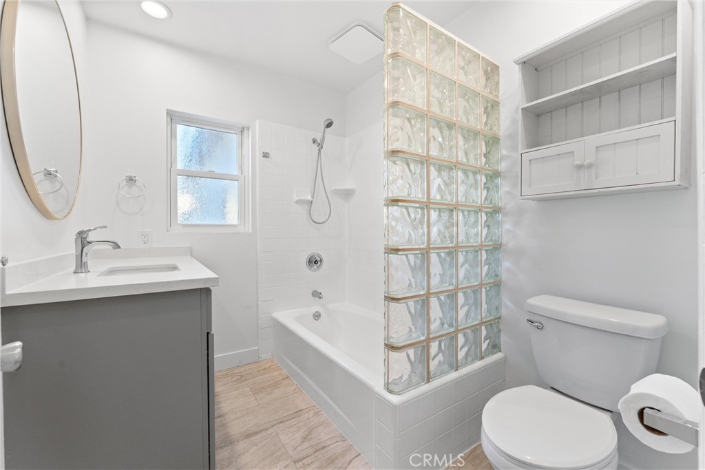 601 W Southgate Avenue Property Photo 21