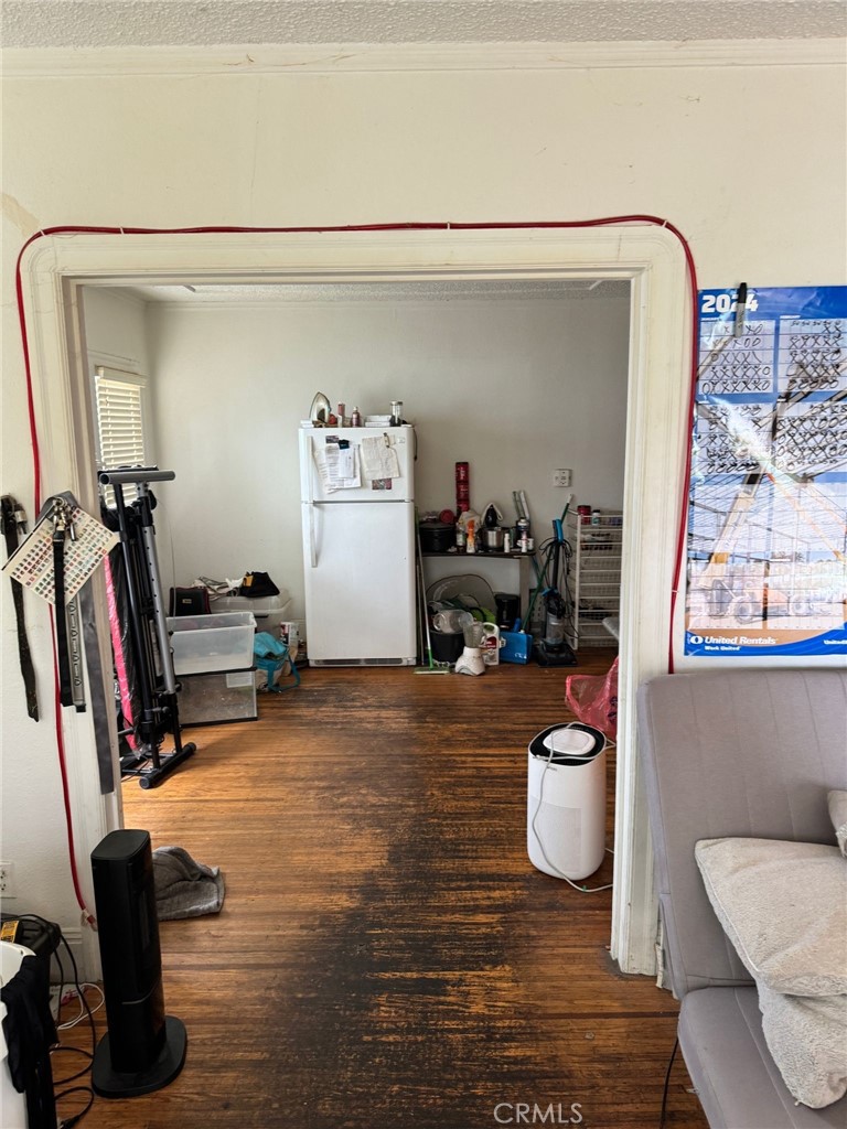 2123 High Property Photo 4