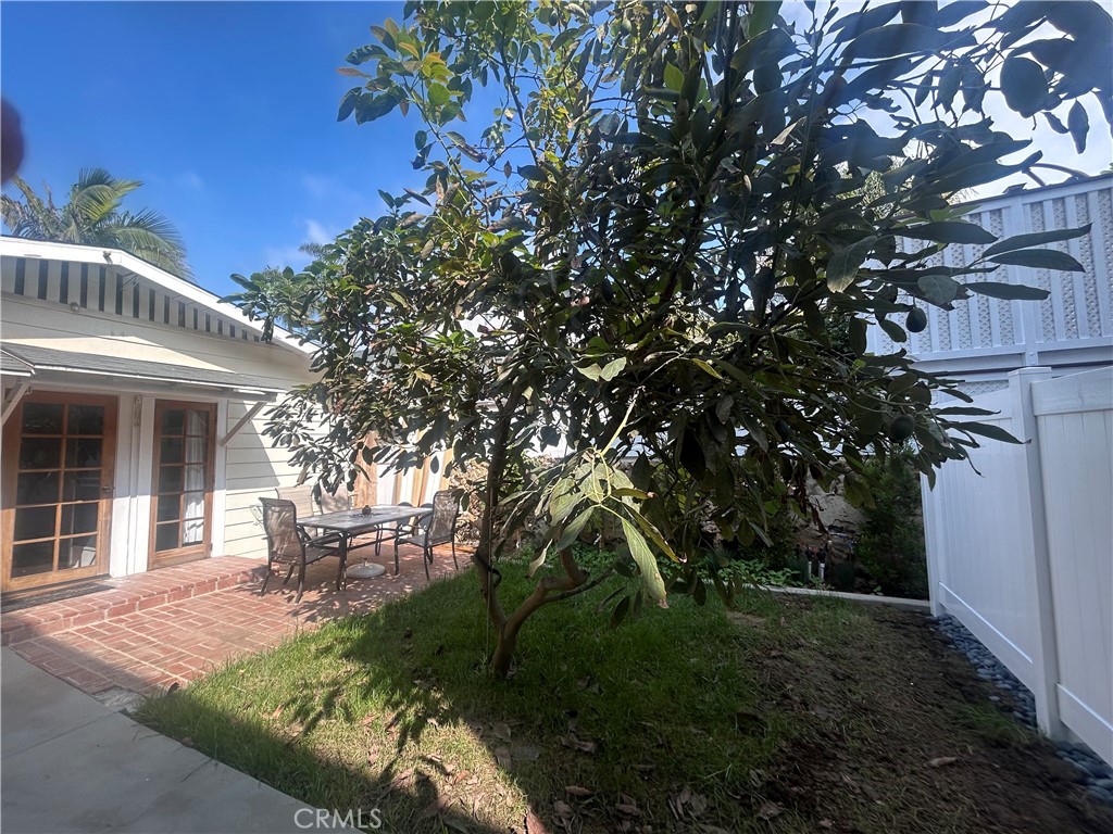 406 11th Property Photo 15