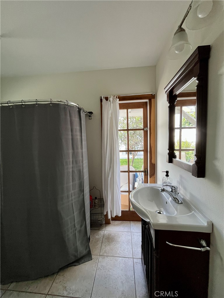 406 11th Property Photo 16