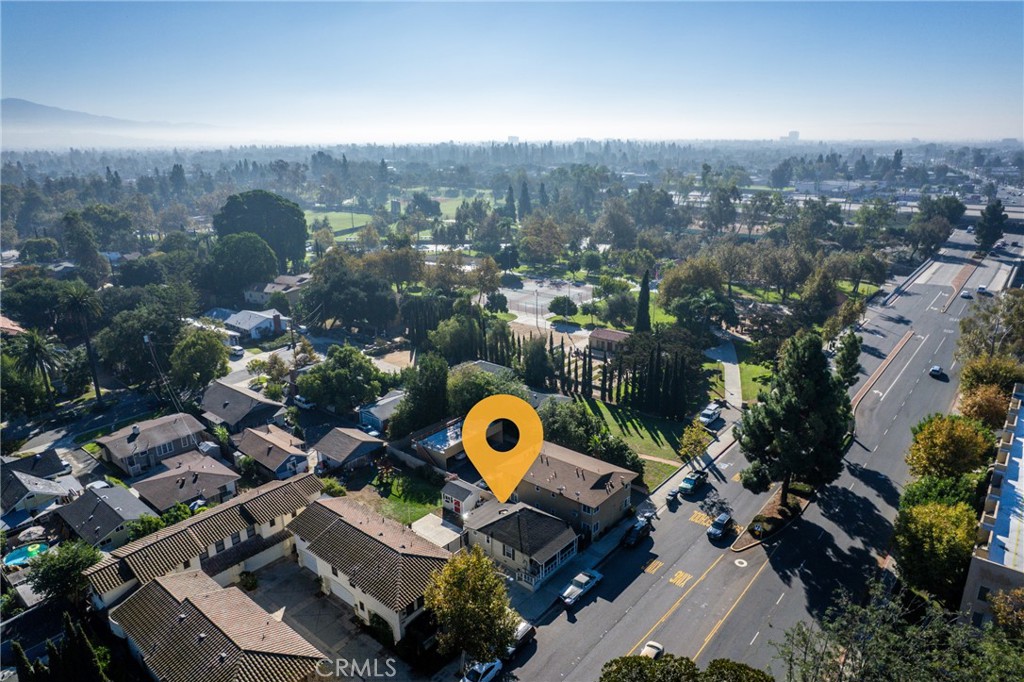 633 S Glassell Street Property Photo 15