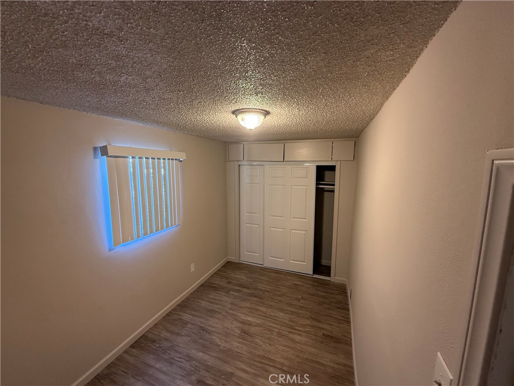 13000 Paramount Property Photo 10