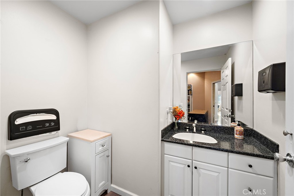 23201 Orange Property Photo 34