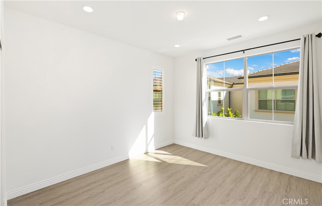 128 Full Sun Property Photo 18