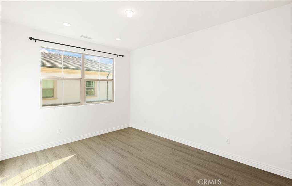 128 Full Sun Property Photo 20