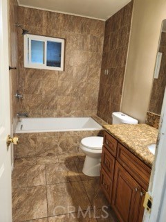 1238 E 100th Property Photo 18