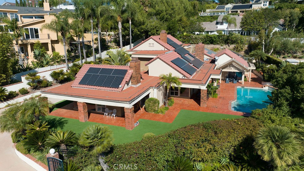 18811 Ridgeview Property Photo 2