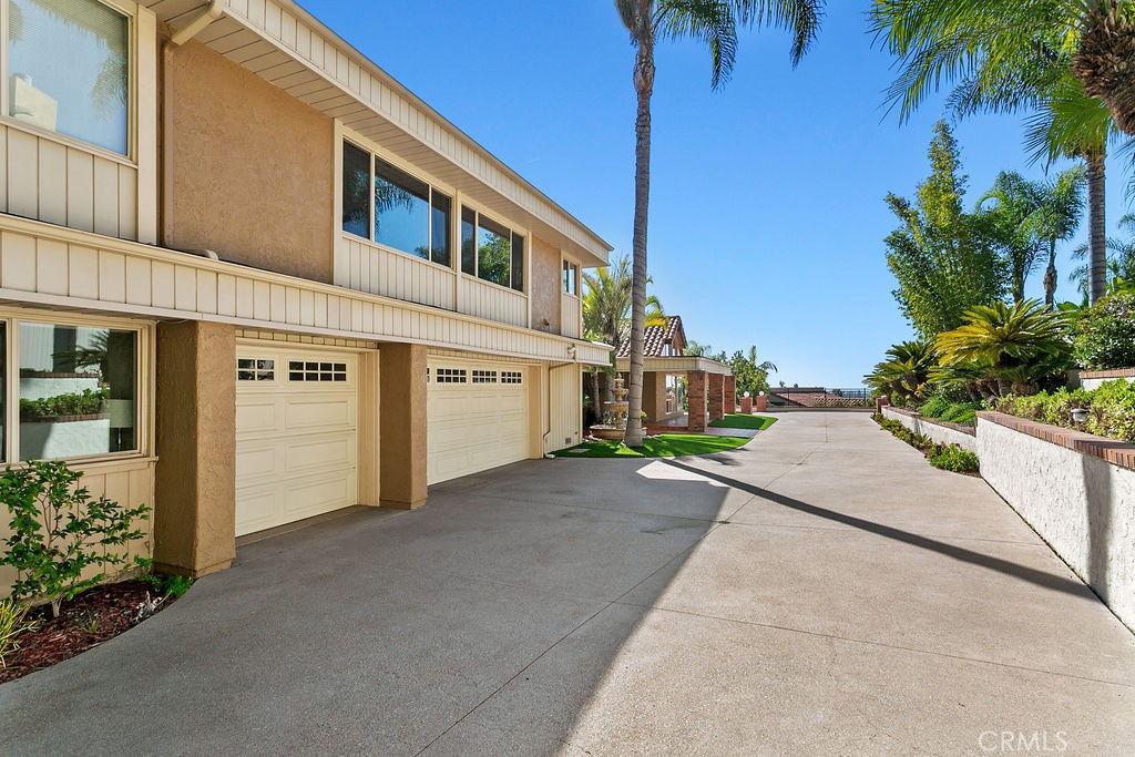 18811 Ridgeview Property Photo 6