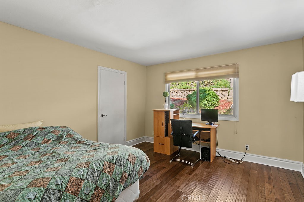 18811 Ridgeview Property Photo 25