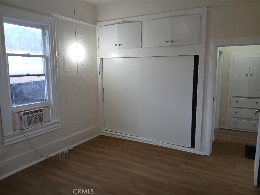 2111 Orange St Property Photo 8